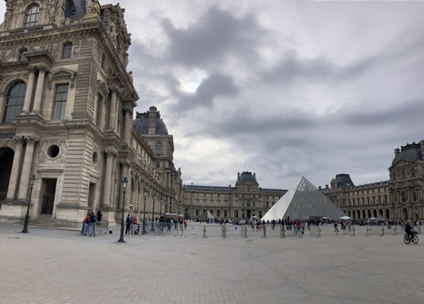 Louvre